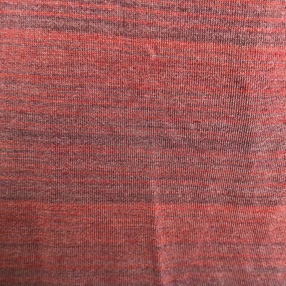 Anthropologie off the shoulder light red/purple jersey top - Picture 3 of 4